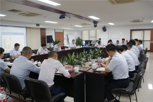 【管理纵横】激发斗志、深挖潜力  全力以赴完成经营目标任务——尊龙凯时人生就是博z6com集团召开2021年经营目标冲刺会
